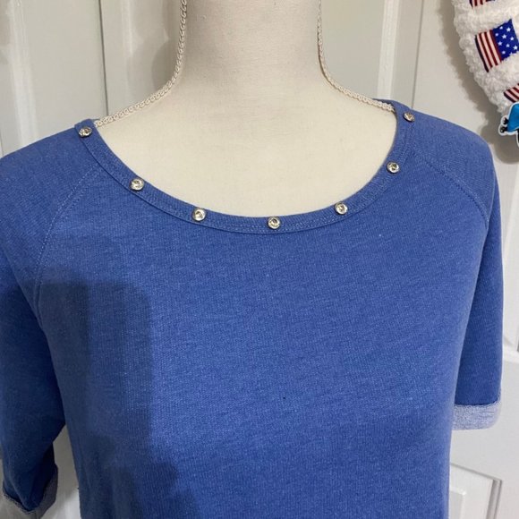 Earl Jean Chambray Denim Color Top with Rhinestones on Neckline Size M - Picture 3 of 9